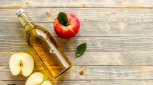 ¿El vinagre de manzana realmente ayuda a bajar de peso?